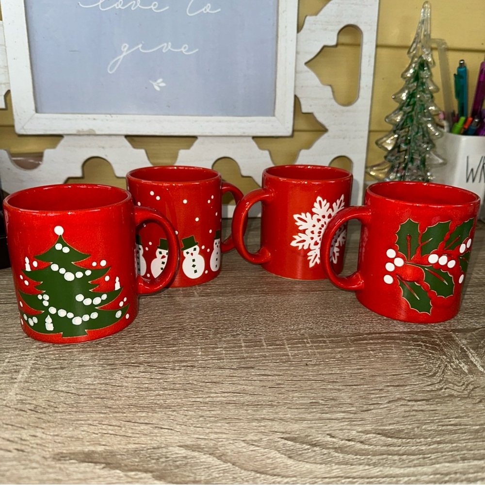 4 CHRISTMAS Waechtersbach Mugs Cups Coffee Wreaths , Snowman, tree and snowflake - Picture 13 of 15